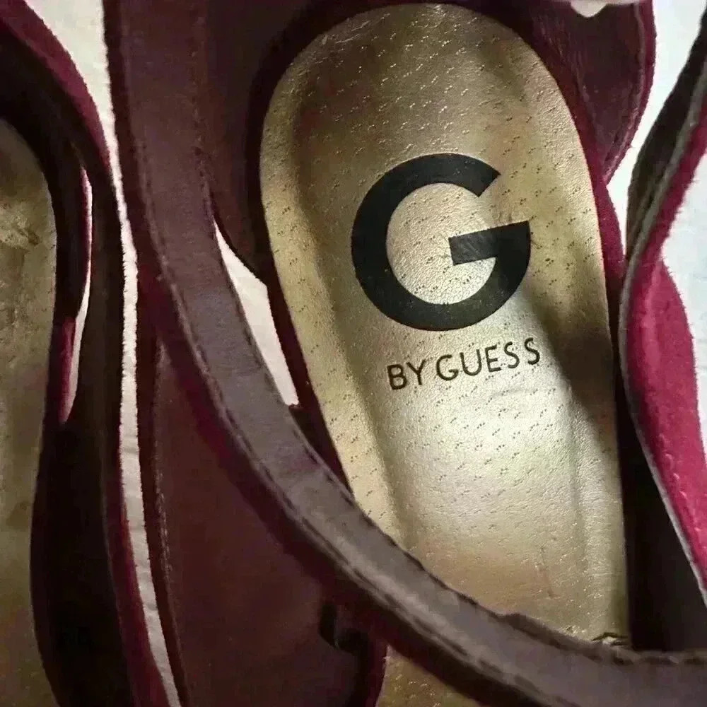 G by Guess Sandals Womens 8.5 Strappy Platform Chunky Heel Dark Burgundy - Picture 9 of 9